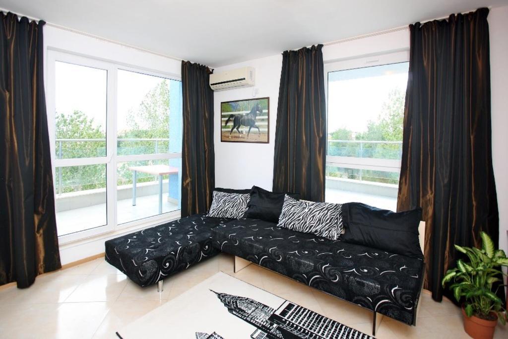 Sofia Apartments In Sunny Residence Sunny Beach Room photo